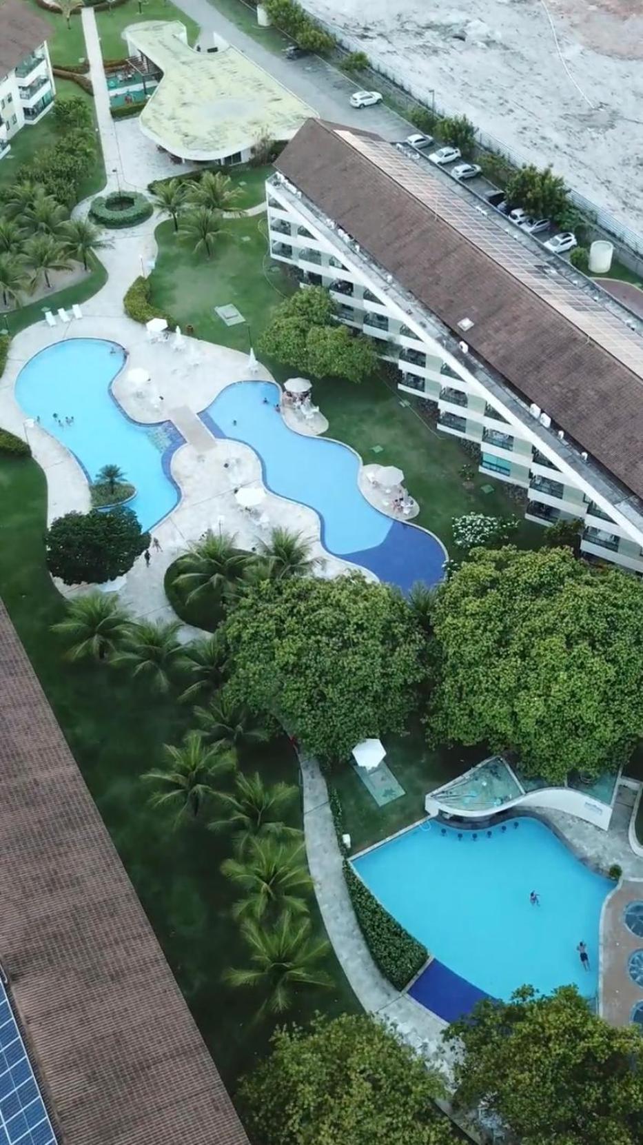 Luxo A Beira-Mar - Flats No Carneiros Beach Resort بريا دوس كارنيروس المظهر الخارجي الصورة